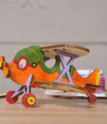 Model za bojenje “Avion dvokrilac“