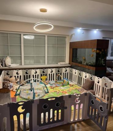 Dve sklopive ogradice bilo koje boje (površina do 9 m²)